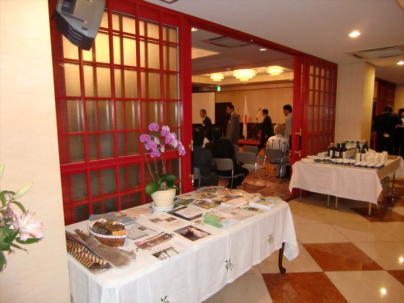 I:\国際交流\国際交流2009年\9月ベトナム大使館\Resize\CIMG0446縮小試験用.JPG