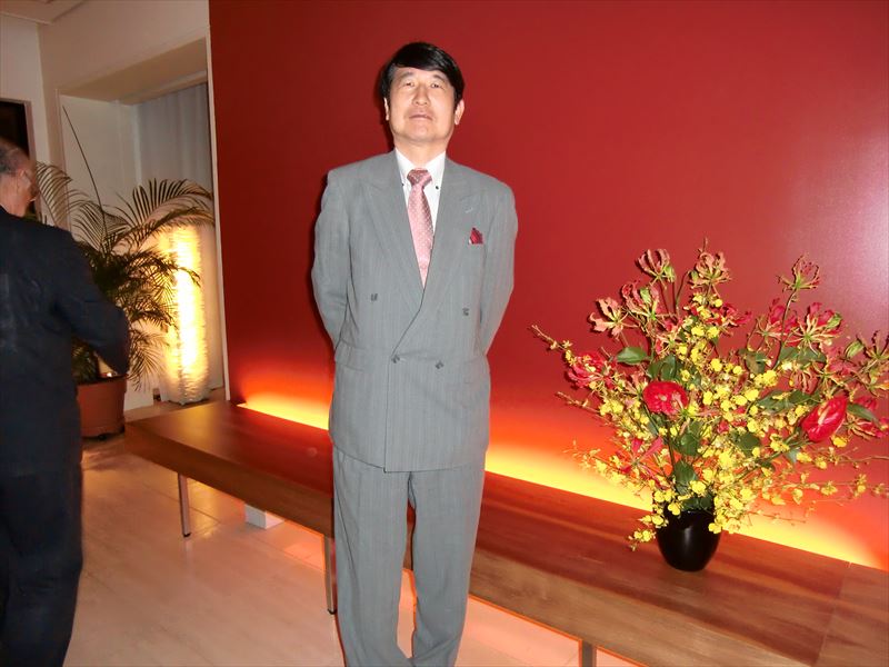 I:\国際交流\国際交流2009年\7月スイス大使公邸コンサートディナー\Resize\CIMG0210縮小試験用.JPG